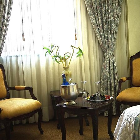 Gran Hotel Ambassador Кочабамба Екстериор снимка